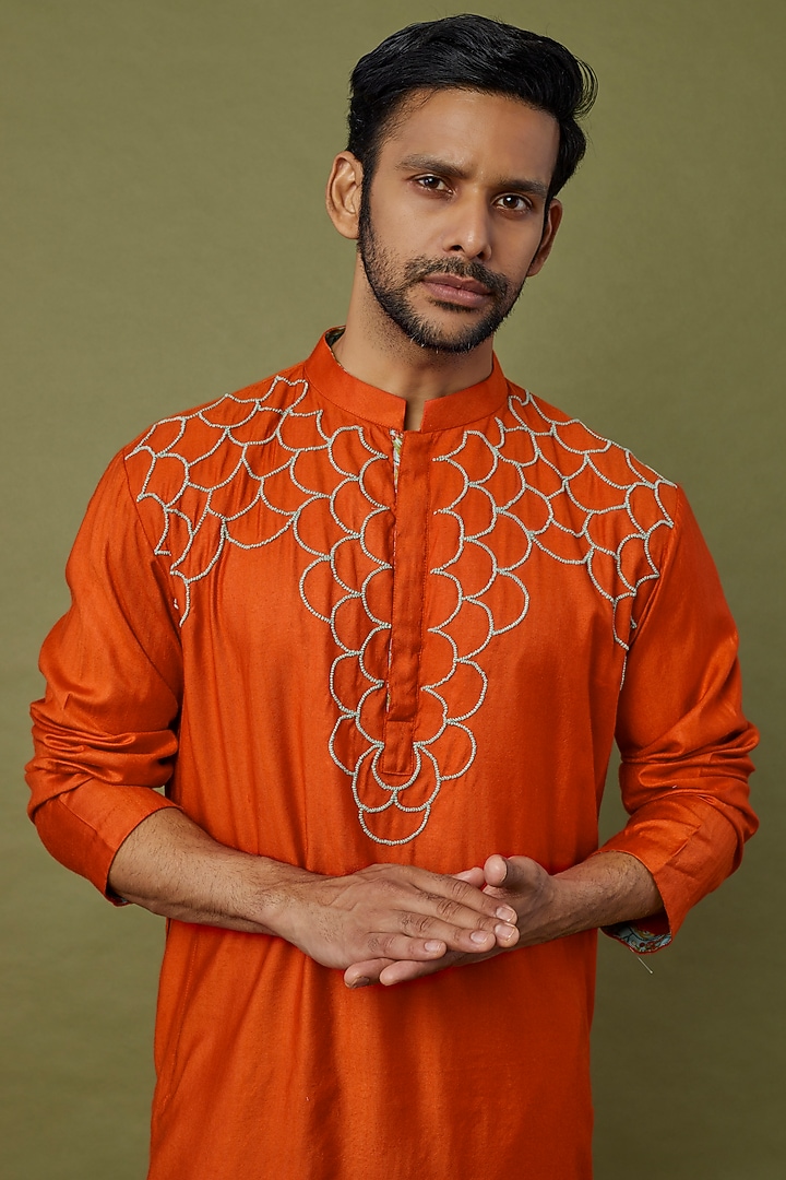 Rust Bhagalpur Silk Knot Embroidered Kurta Set by PRIYANKA HARALALKA at Pernia's Pop Up Shop