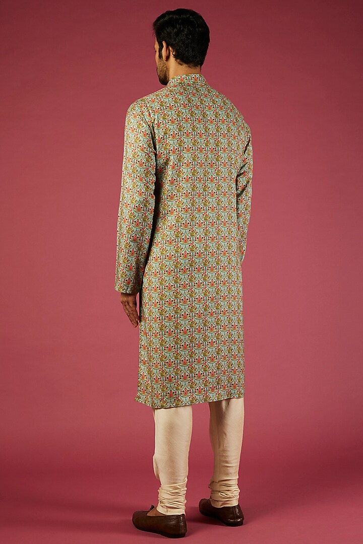 Green Silk Printed Kurta Set by PRIYANKA HARALALKA at Pernia's Pop Up Shop