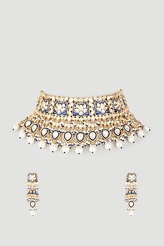 Gold Finish Kundan Polki & Shell Pearl Necklace Set by Prihan Luxury Jewelry