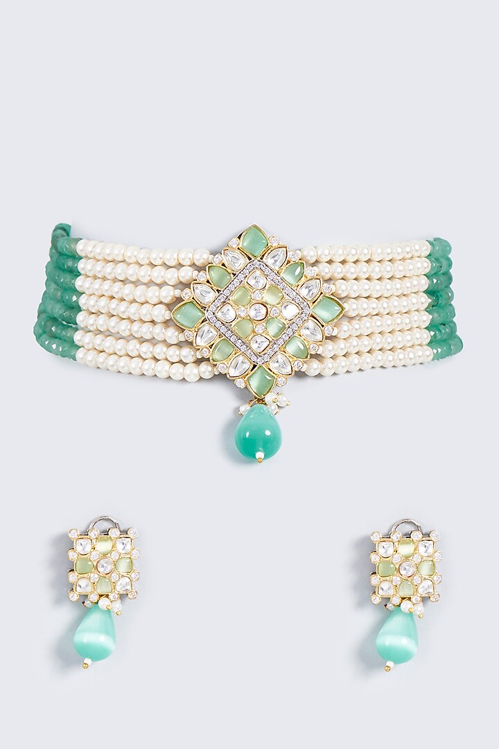 Gold Finish Kundan Polki Choker Necklace Set by Prihan Luxury Jewelry