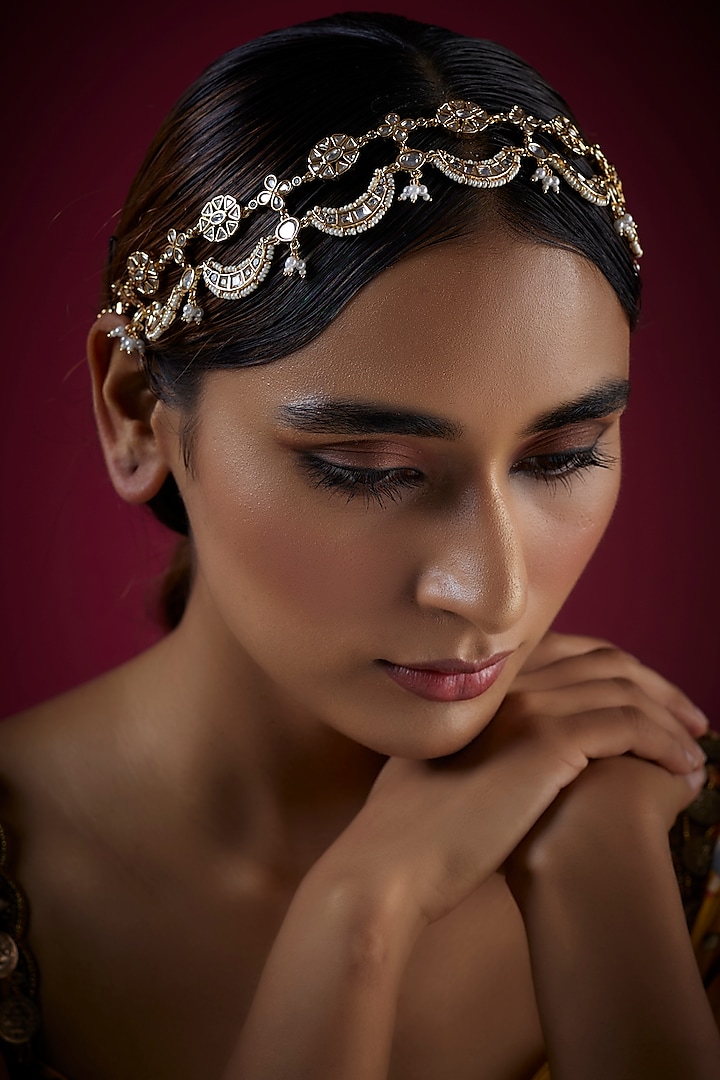 Gold Finish Kundan Polki & Shell Pearl Mathapatti by Prihan Luxury Jewelry at Pernia's Pop Up Shop