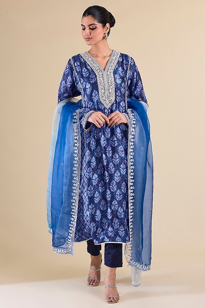 Navy Blue Kora Silk Printed & Embroidered Kurta Set by Prisha's at Pernia's Pop Up Shop