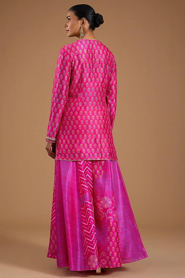 Pink Kora Silk Embroidered & Printed Kurta Set by Prisha's at Pernia's Pop Up Shop