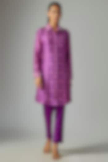 Purple Kora Silk Floral Embroidered  Kurta Set by Prisha's at Pernia's Pop Up Shop