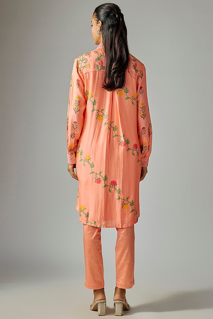 Peach Silk Floral Embroidery & Printed Kurta Set by Prisha's at Pernia's Pop Up Shop