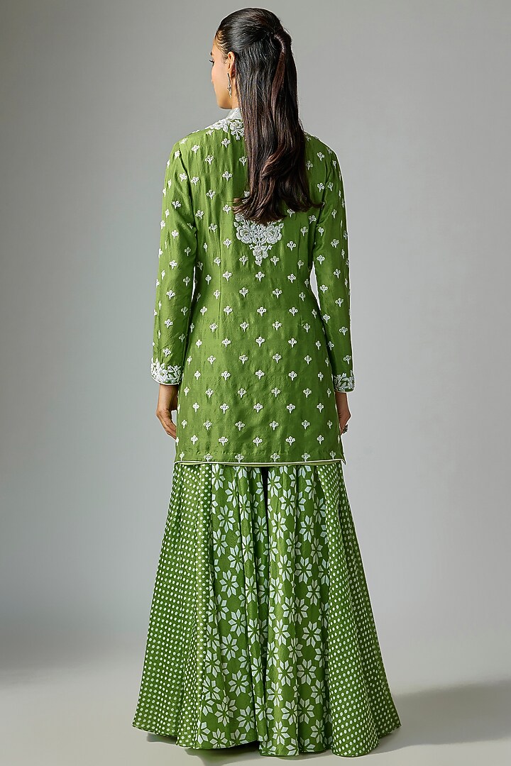 Green Silk Cutdana Embroidered Kurta Set by Prisha's at Pernia's Pop Up Shop