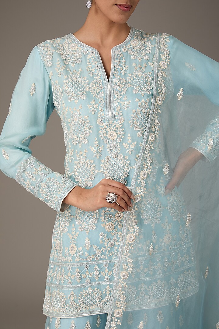 Blue Silk Hand Embroidered Kurta Set by Prisha's at Pernia's Pop Up Shop