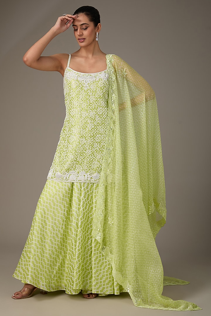Green Kora Silk Block Printed & Hand Embroidered Kurta Set by Prisha's at Pernia's Pop Up Shop
