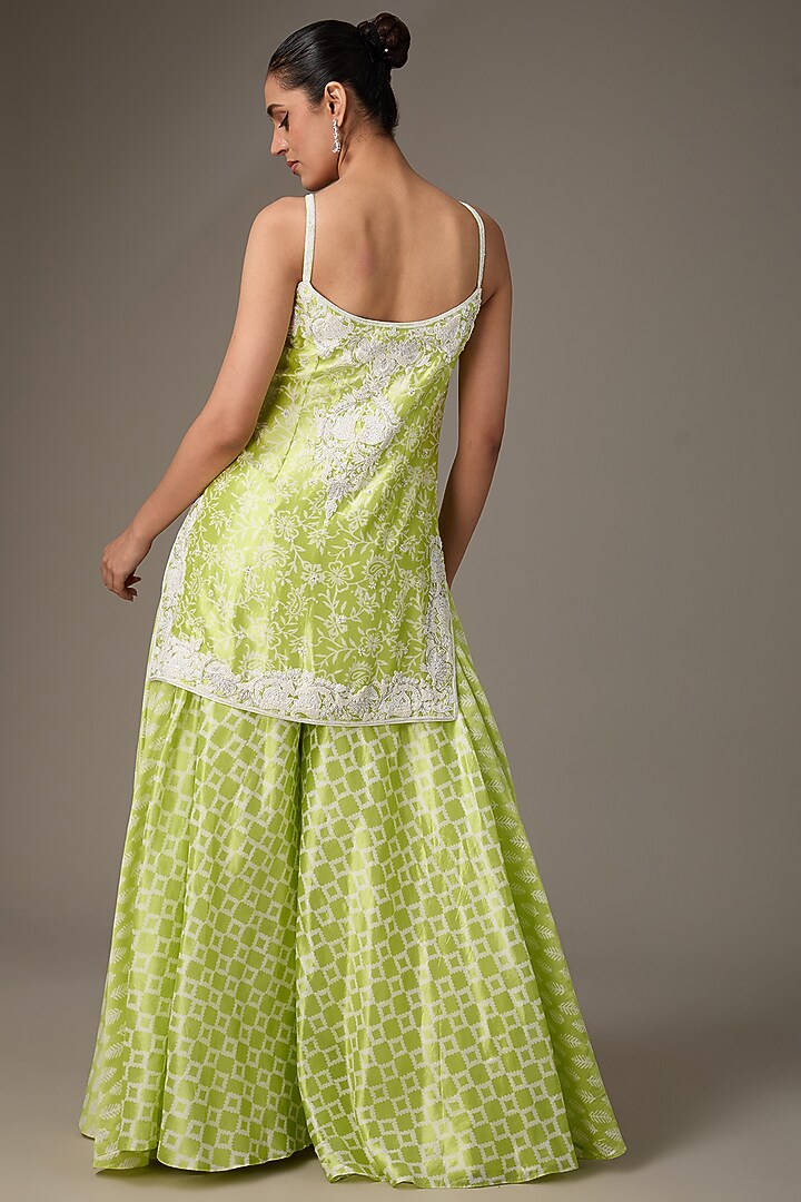 Green Kora Silk Block Printed & Hand Embroidered Kurta Set by Prisha's at Pernia's Pop Up Shop