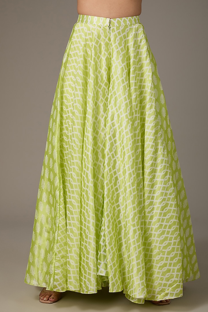 Green Kora Silk Block Printed & Hand Embroidered Kurta Set by Prisha's at Pernia's Pop Up Shop