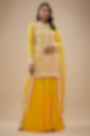 Yellow Silk Dori Embroidered Kurta Set by Prisha's at Pernia's Pop Up Shop