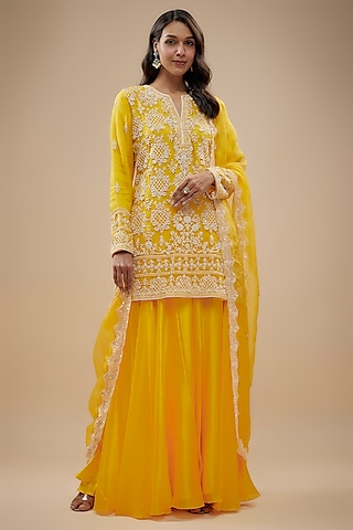 Yellow Silk Dori Embroidered Kurta Set by Prisha's