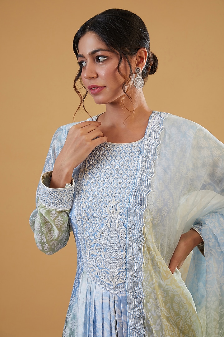 Blue & Green Kora Silk Block Printed Pleated Kurta Set by Prisha's at Pernia's Pop Up Shop