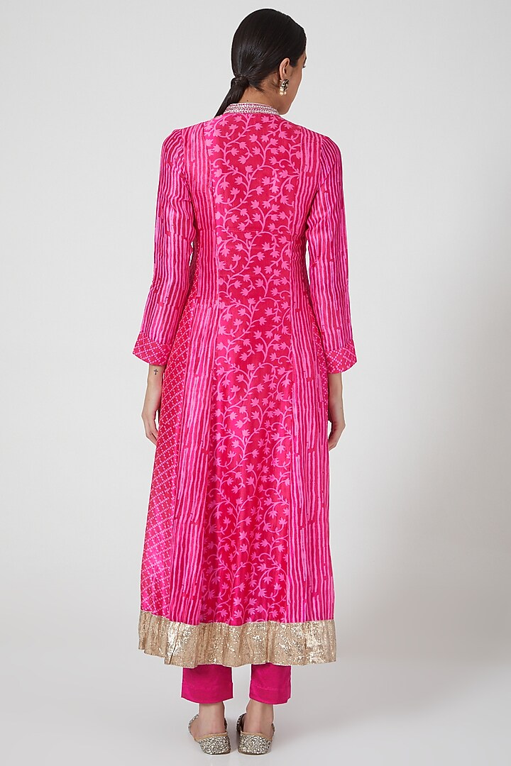 Fuchsia Embroidered Kurta Set by Prisha's at Pernia's Pop Up Shop
