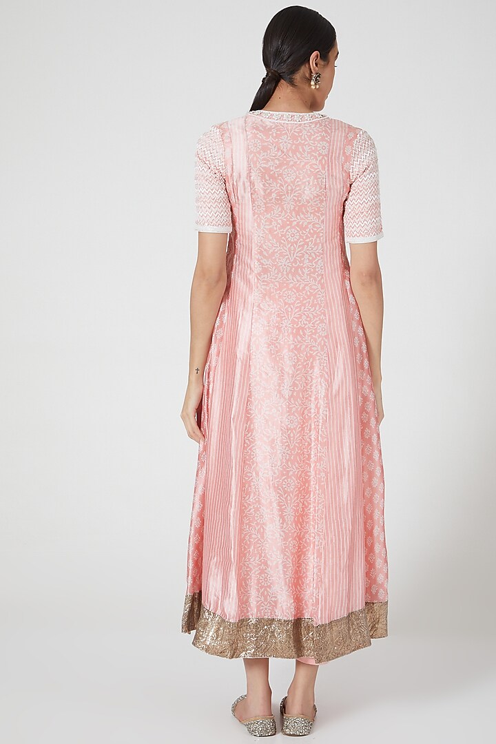 Baby Pink Embroidered Kurta Set by Prisha's at Pernia's Pop Up Shop