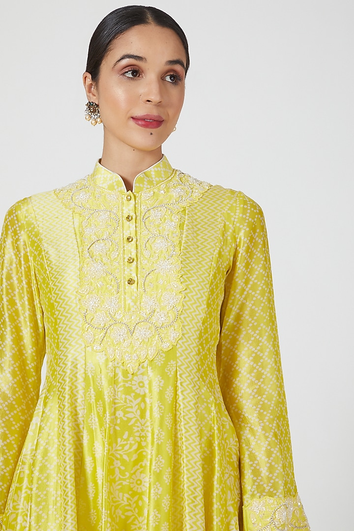 Yellow Embroidered Kurta Set by Prisha's at Pernia's Pop Up Shop