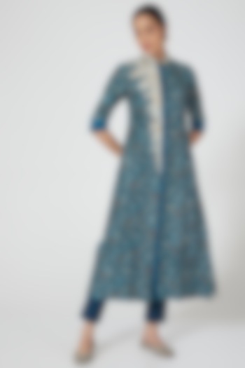 Turquoise Embroidered Tunic Set by Prisha's