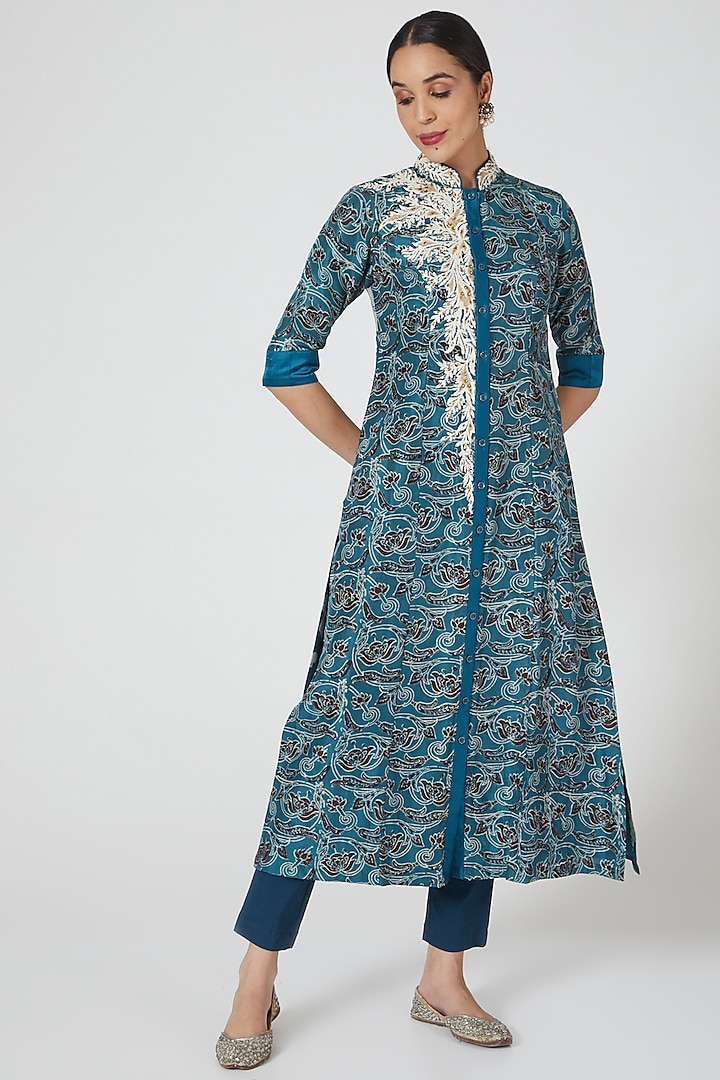 Turquoise Embroidered Tunic Set by Prisha's