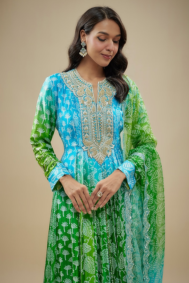Blue & Green Kora Silk Embroidered & Printed Kurta Set by Prisha's at Pernia's Pop Up Shop