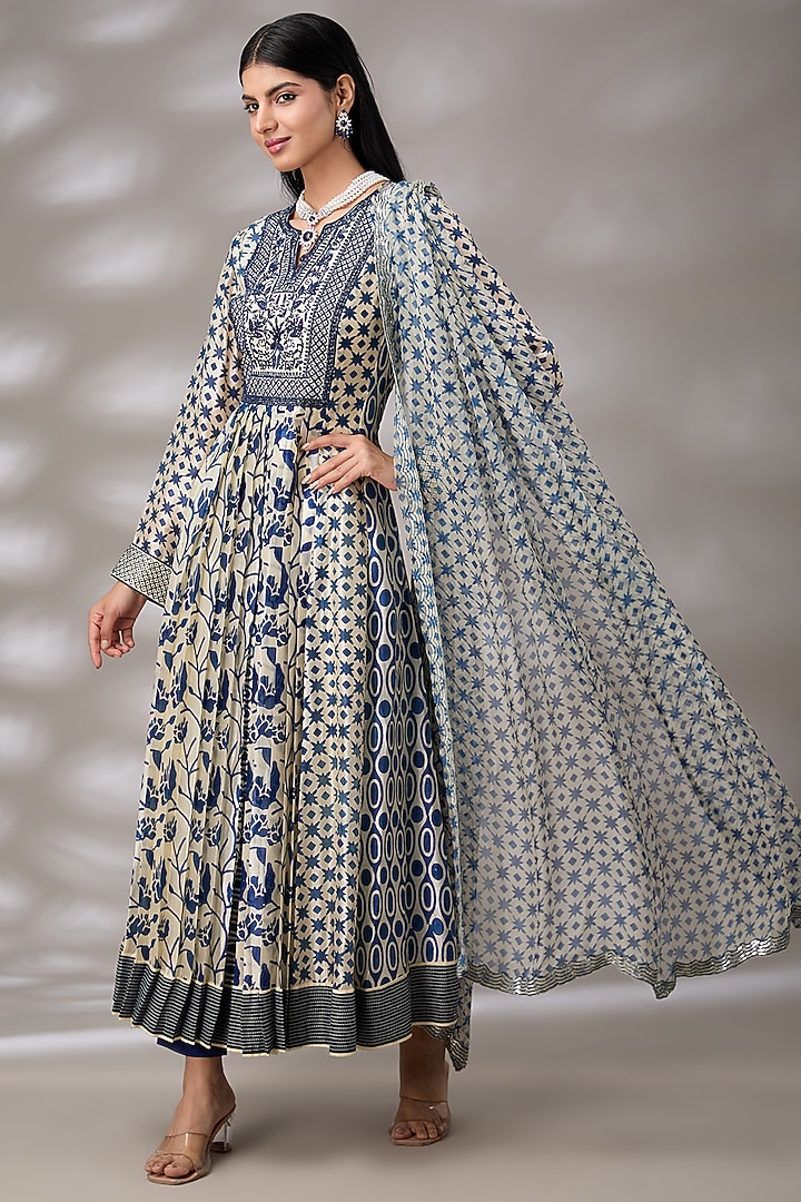 Blue Silk Hand Embroidered & Block Printed Pleated Kurta Set by Prisha's at Pernia's Pop Up Shop