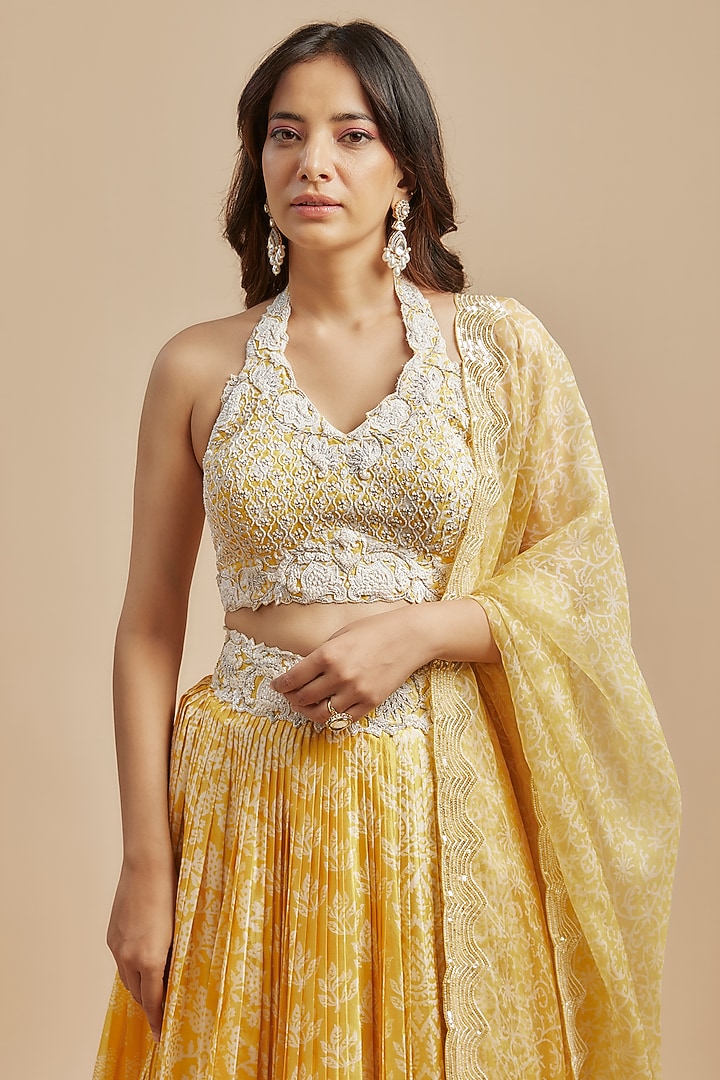 Yellow Kora Silk Block Printed Pleated Wedding Lehenga Set by Prisha's at Pernia's Pop Up Shop