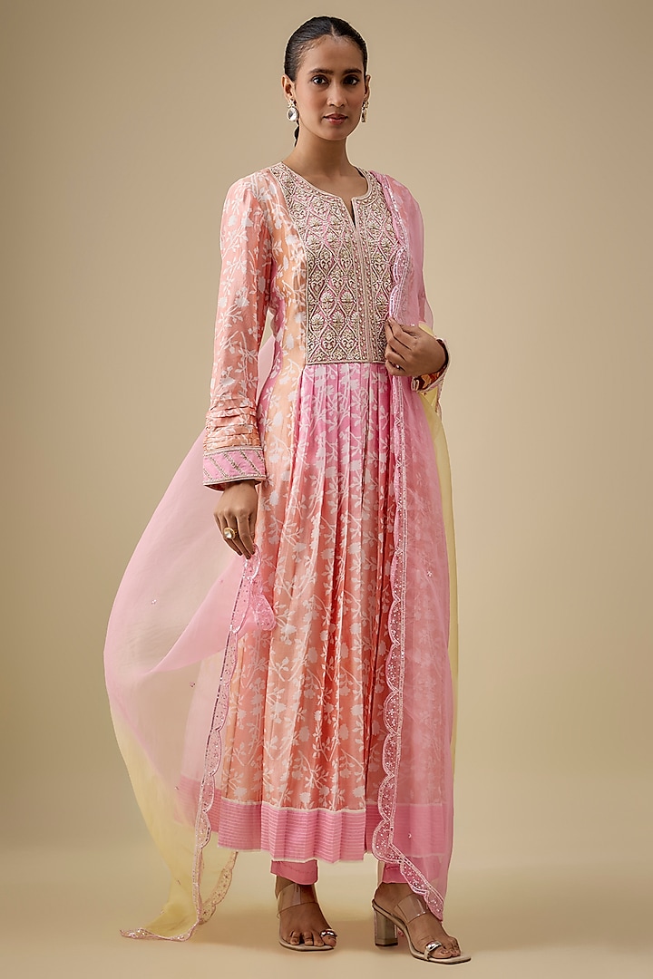 Peach Pink Kora Silk Printed & Floral Embroidered Kurta Set by Prisha's at Pernia's Pop Up Shop