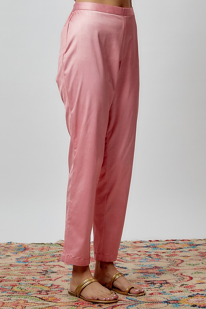 Blush Pink Silk Floral Geometric Printed & Sequins Embroidered Kurta Set by Prisha's at Pernia's Pop Up Shop