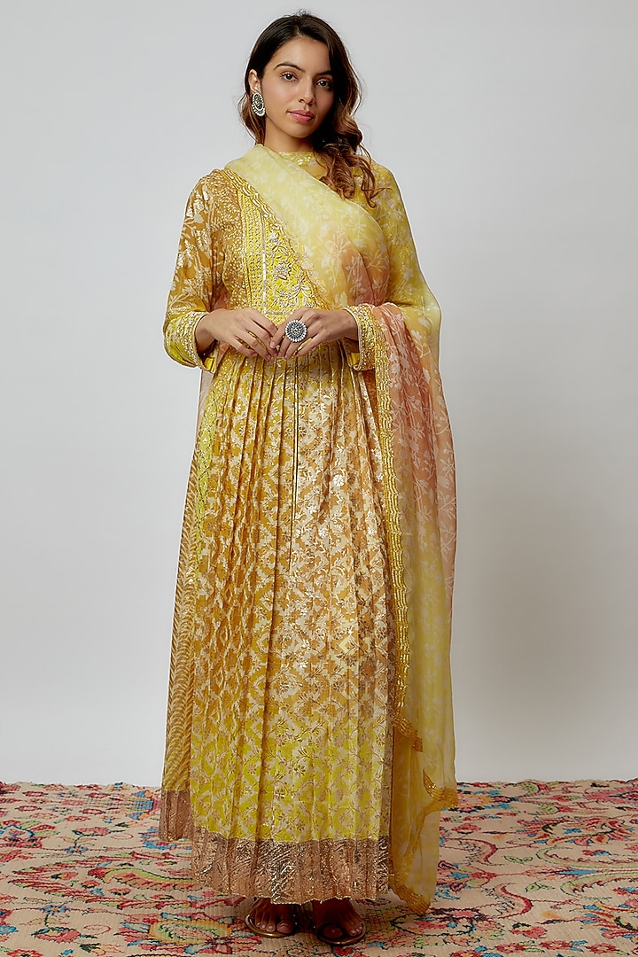 Mustard Silk Floral Geometric Printed & Sequins Embroidered Kurta Set by Prisha's at Pernia's Pop Up Shop