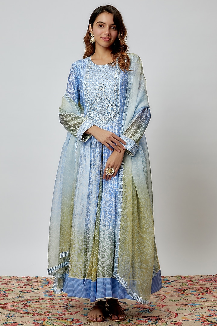 Blue Silk Floral Geometric Printed & Cutdana Embroidered Kurta Set by Prisha's at Pernia's Pop Up Shop
