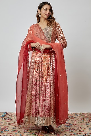 Coral Silk Floral Geometric Printed & Cutdana Embroidered Kurta Set by Prisha's