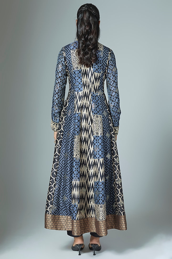 Black & Blue Kora Silk Printed Kurta Set by Prisha's at Pernia's Pop Up Shop