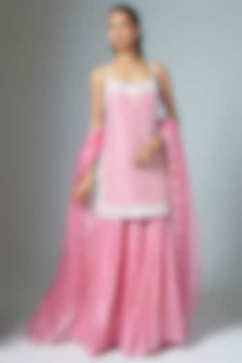 Pink Kora Silk Printed & Embroidered Kurta Set by Prisha's at Pernia's Pop Up Shop