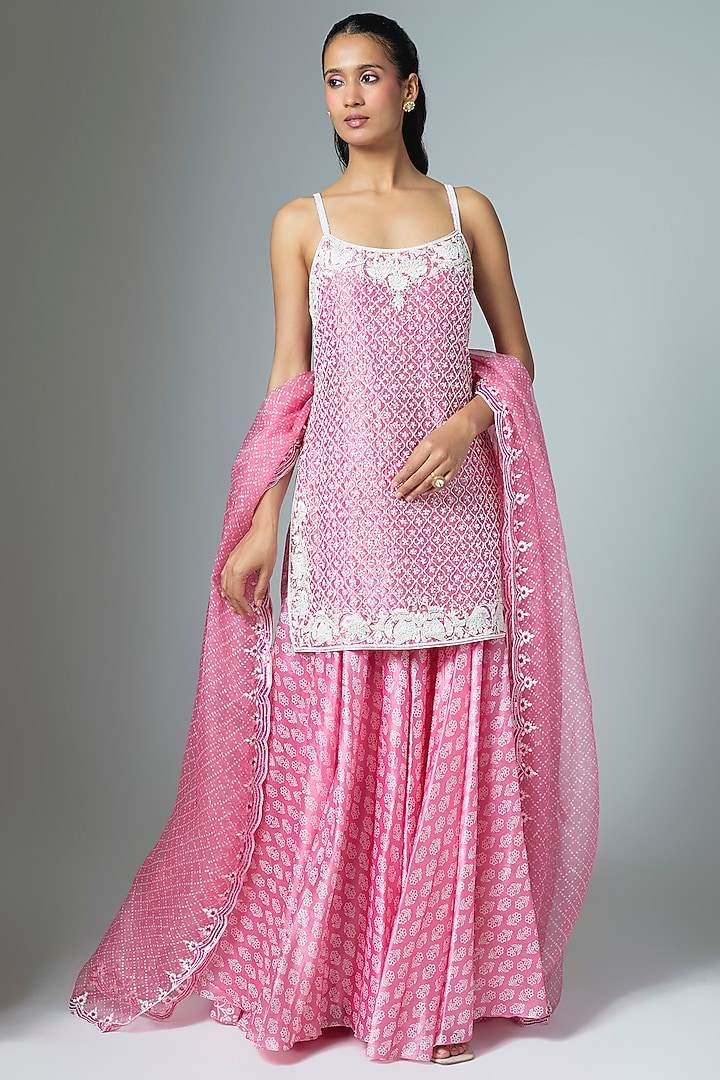 Pink Kora Silk Printed & Embroidered Kurta Set by Prisha's at Pernia's Pop Up Shop