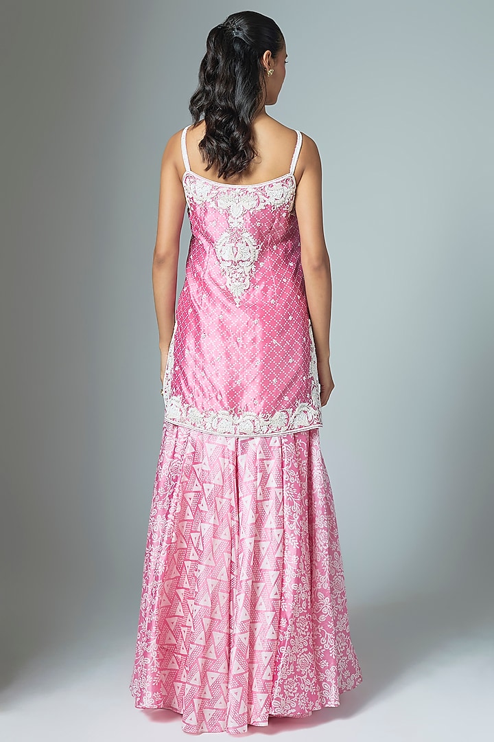 Pink Kora Silk Printed & Embroidered Kurta Set by Prisha's at Pernia's Pop Up Shop