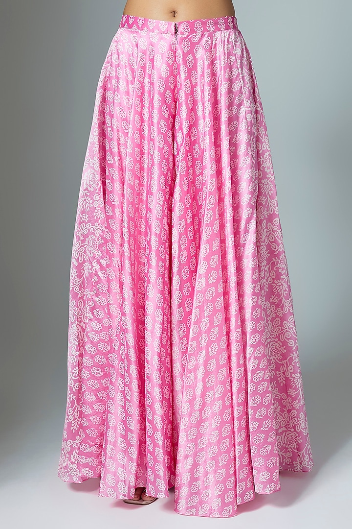 Pink Kora Silk Printed & Embroidered Kurta Set by Prisha's at Pernia's Pop Up Shop