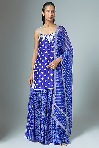 Blue Organza Printed & Cutdana Embroidered Kurta Set by Prisha's