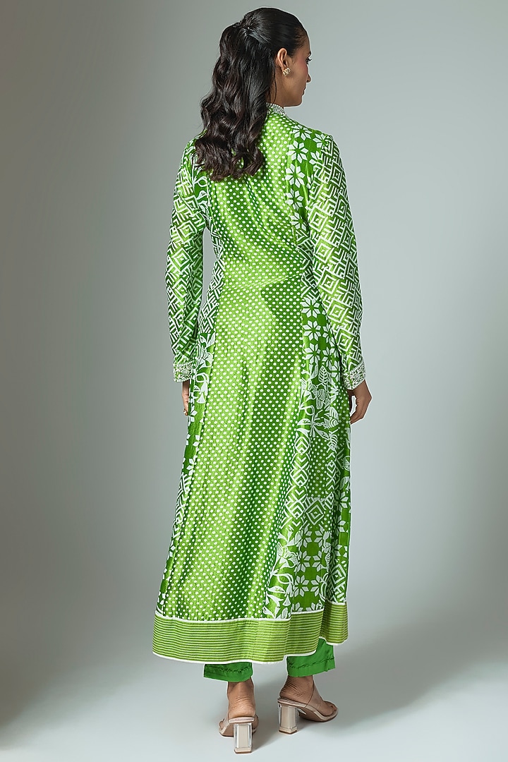 Green & Off-White Kora Silk Printed Kurta Set by Prisha's at Pernia's Pop Up Shop