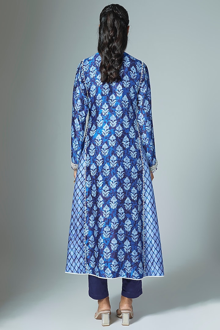 Blue Kora Silk Printed & Embroidered Kurta Set by Prisha's at Pernia's Pop Up Shop