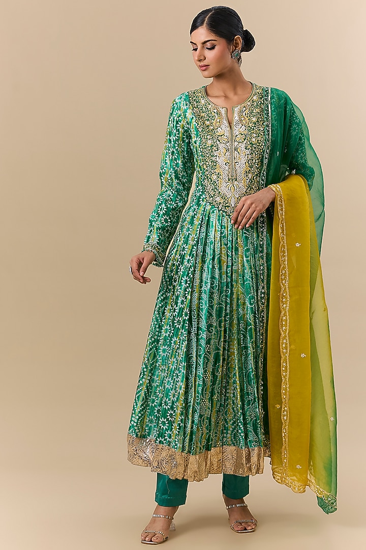 Green & Yellow Kora Silk Tie-Dye Printed Kurta Set by Prisha's at Pernia's Pop Up Shop