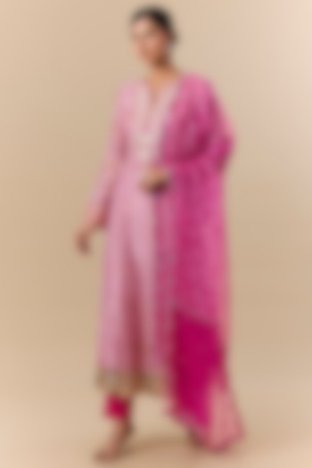 Fuchsia Pink Kora Silk Leheriya Printed & Zardosi Embroidered Kurta Set by Prisha's at Pernia's Pop Up Shop