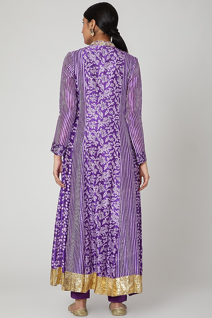 Purple Silk Floral Printed Kurta Set by Prisha's at Pernia's Pop Up Shop