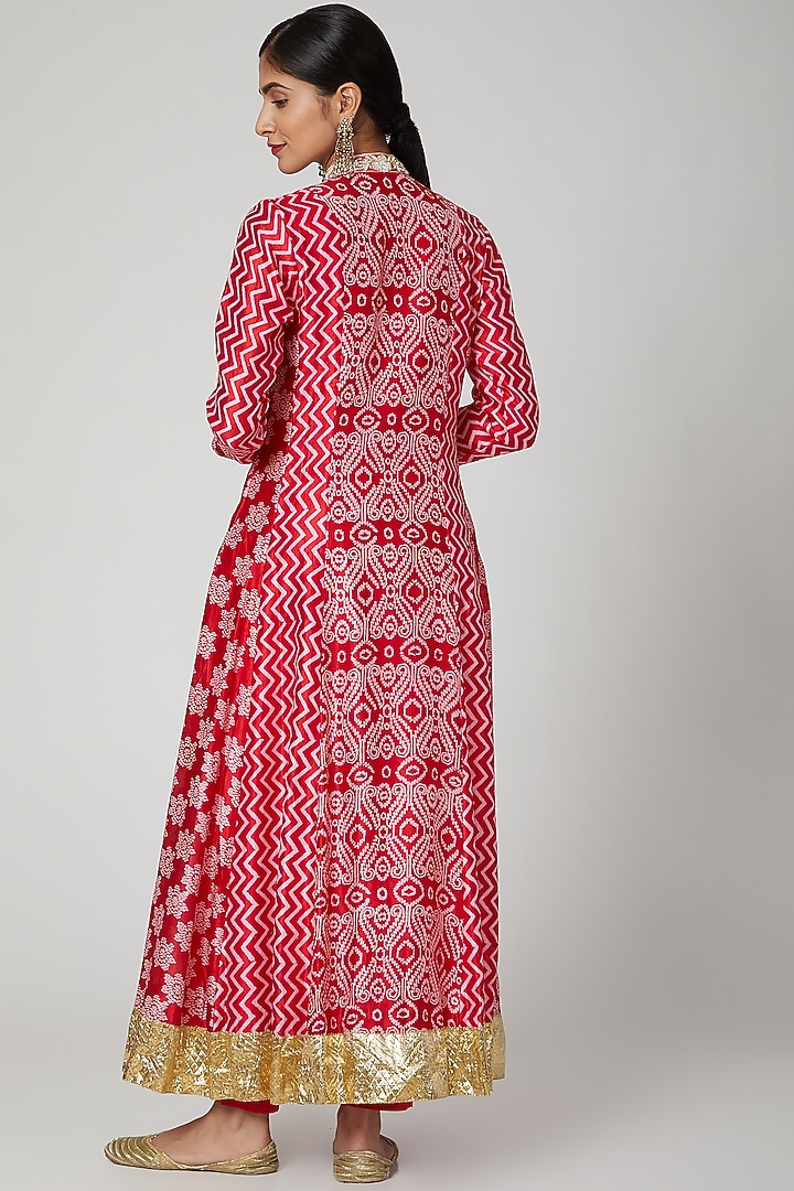 Red Floral Printed Kurta With Pants by Prisha's at Pernia's Pop Up Shop