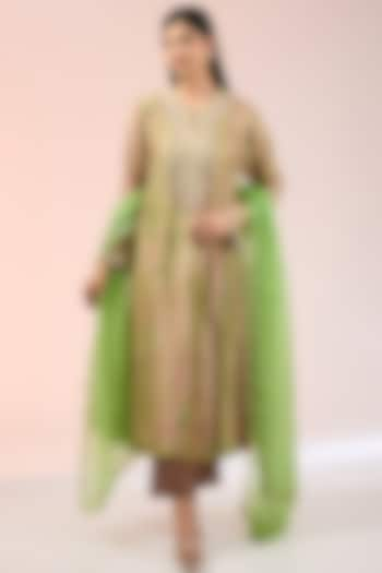 Green & Brown Kora Silk Tie-Dye Printed Kalidar Kurta Set by Prisho at Pernia's Pop Up Shop