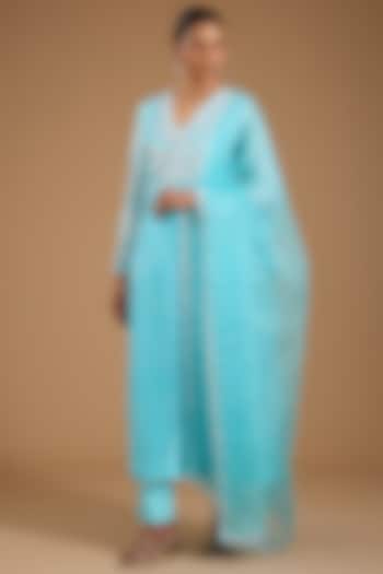 Blue Kora Silk Printed & Embroidered Kurta Set by Prisha's at Pernia's Pop Up Shop