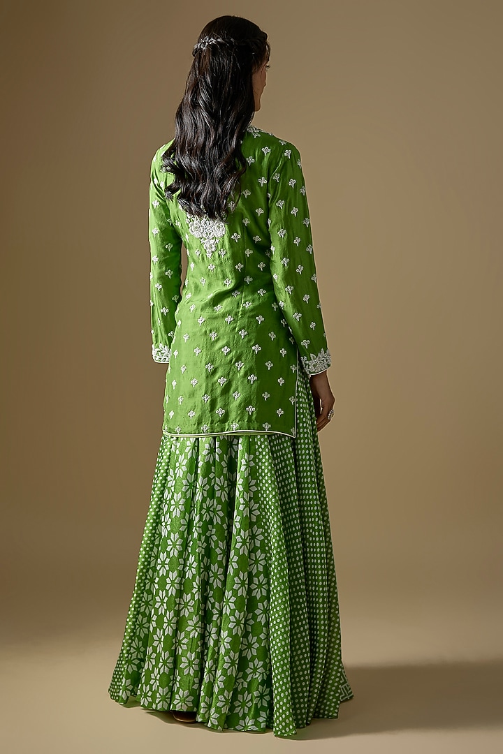 Green Kora Silk Embroidered & Printed Kurta Set by Prisha's at Pernia's Pop Up Shop