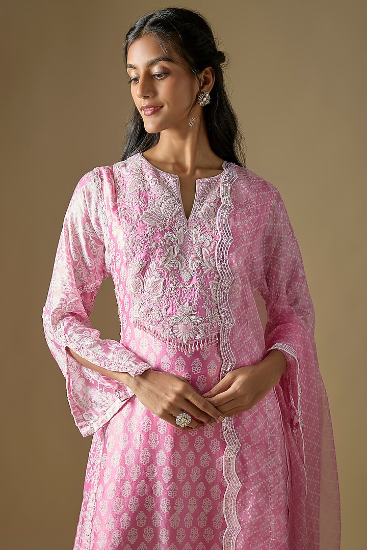 Pink Kora Silk Printed & Embroidered Kurta Set by Prisha's at Pernia's Pop Up Shop