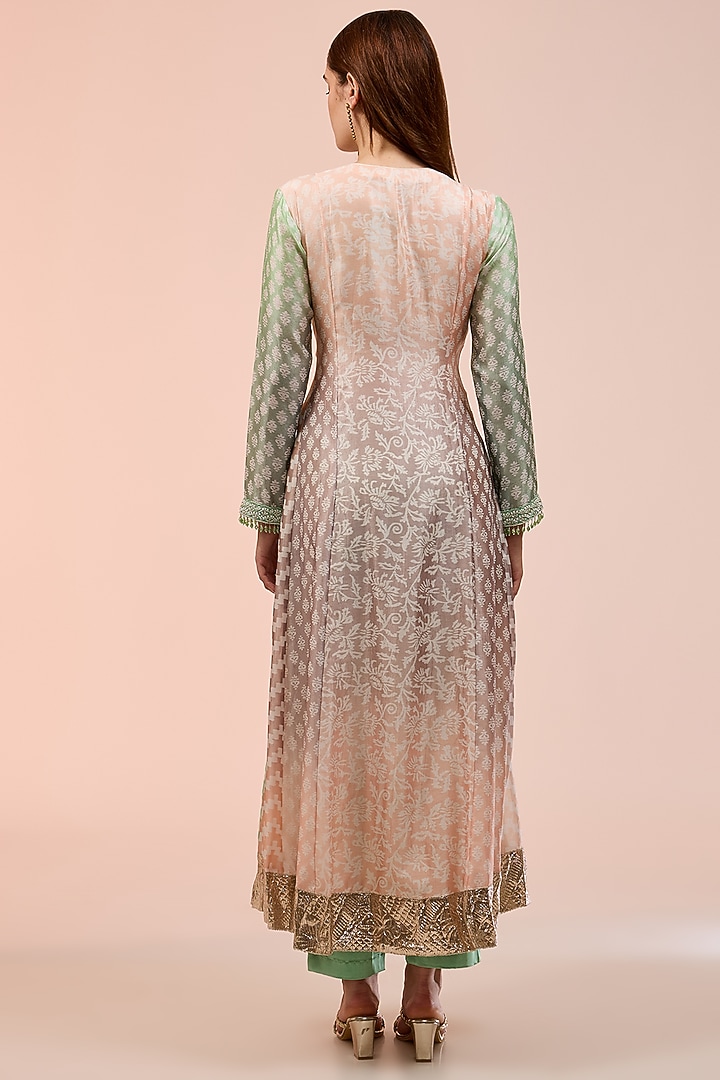 Green Kora Silk Block Printed Pleated Kurta Set by Prisha's at Pernia's Pop Up Shop