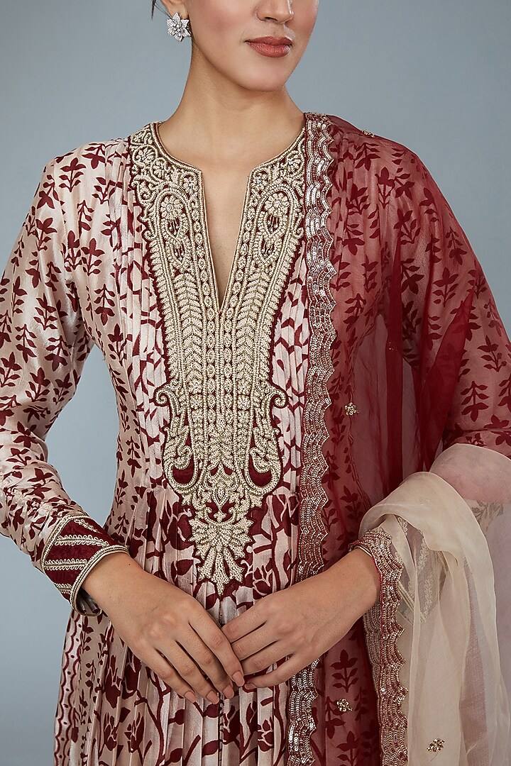 Maroon Kora Silk Block Printed Kurta Set by Prisha's at Pernia's Pop Up Shop