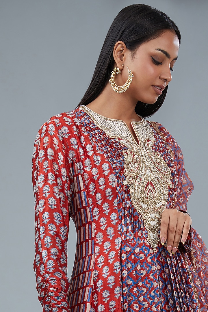 Maroon Silk Ajrakh Printed Kurta Set by Prisha's at Pernia's Pop Up Shop