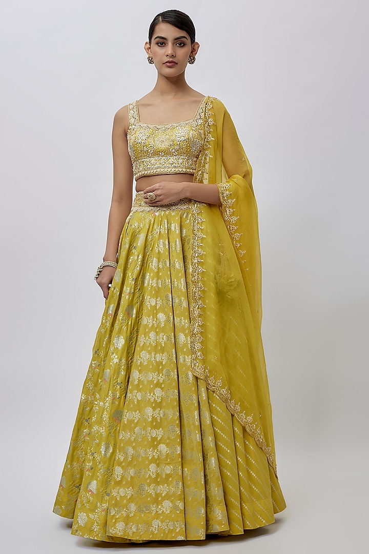 Green Banarasi Brocade Handwoven Work Wedding Lehenga Set by Prisha's at Pernia's Pop Up Shop